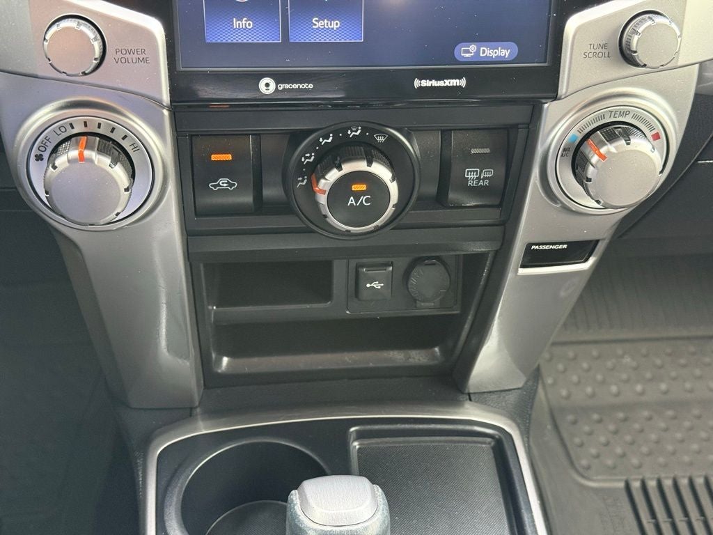 2023 Toyota 4Runner SR5 CARPLAY