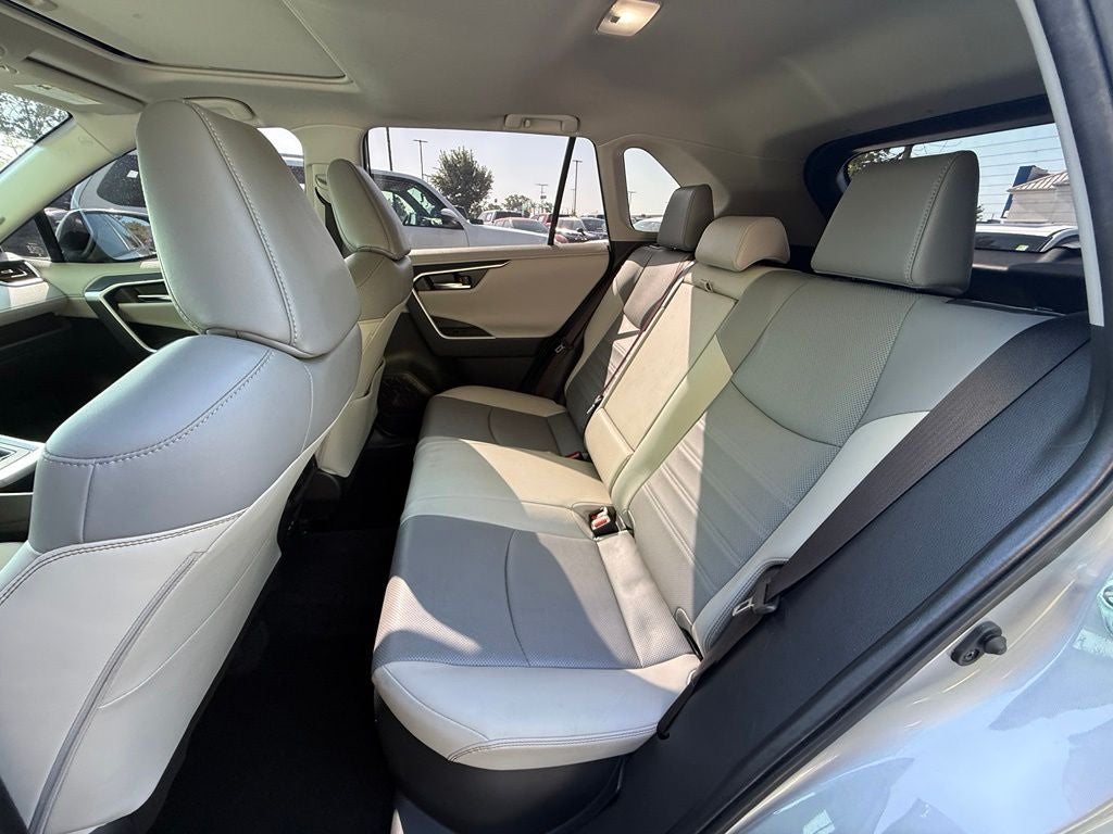 2022 Toyota RAV4 Hybrid Limited
