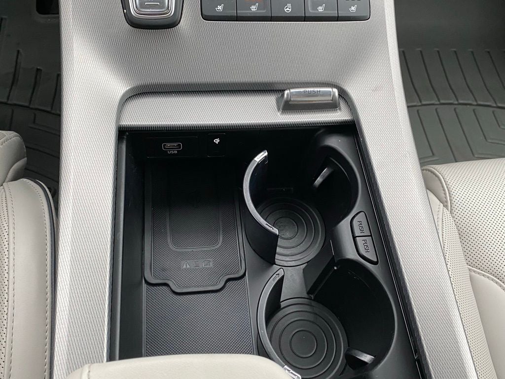 2022 Hyundai Palisade Calligraphy RARE COLOR