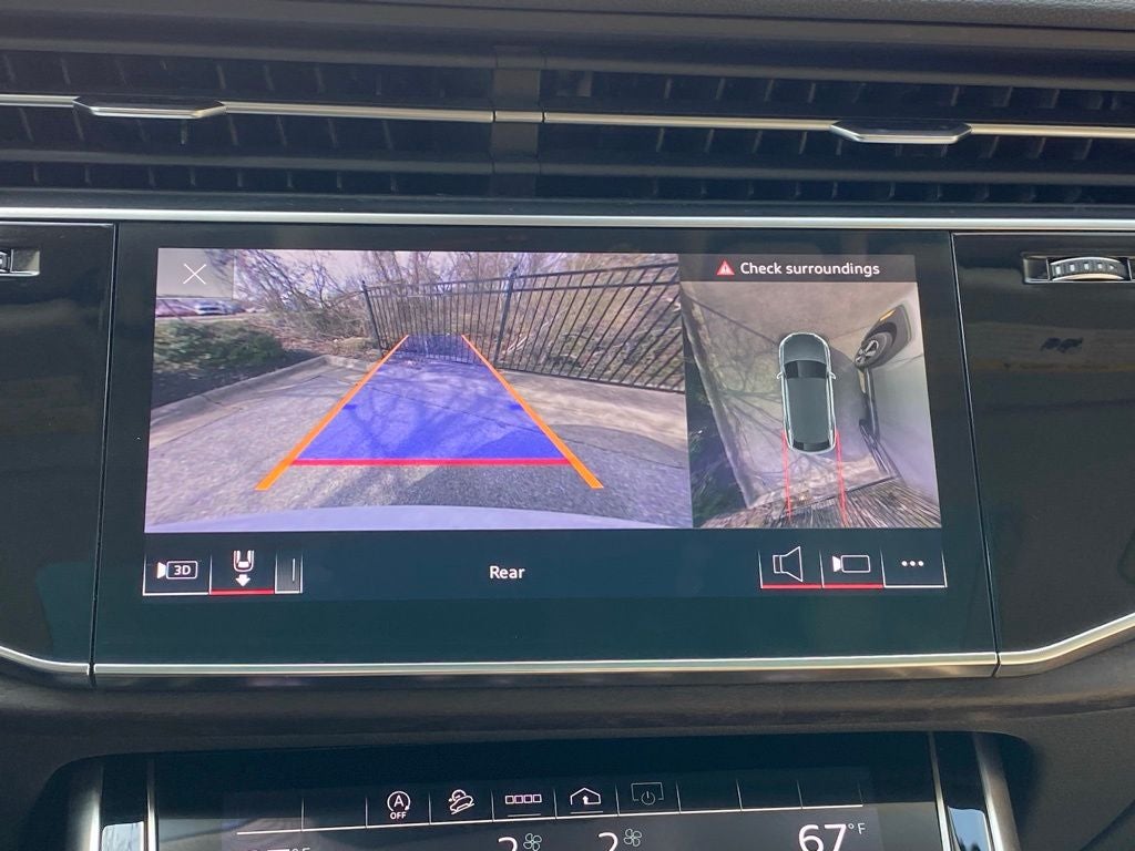 2022 Audi Q8 55 Premium Plus quattro