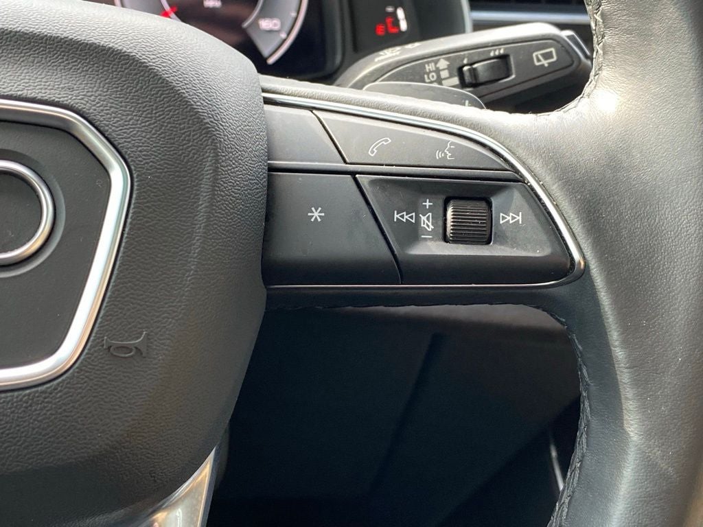 2022 Audi Q8 55 Premium Plus quattro