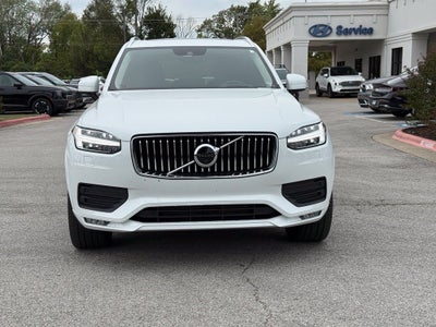 2022 Volvo XC90 T6 Momentum - AWD / PANORAMIC SUNROOF / ONE OWNER