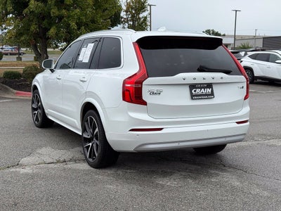 2022 Volvo XC90 T6 Momentum - AWD / PANORAMIC SUNROOF / ONE OWNER