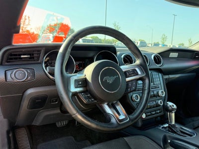2016 Ford Mustang V6