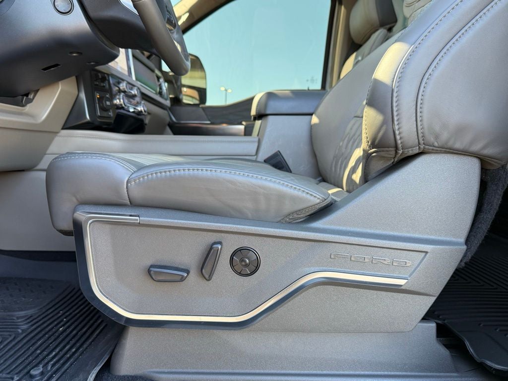 2025 Ford F-250SD Platinum