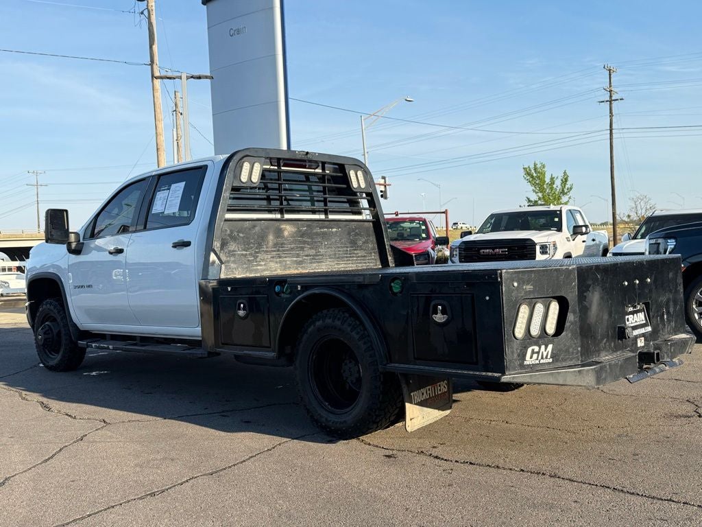 2022 Chevrolet Silverado 3500HD Work Truck flat bed