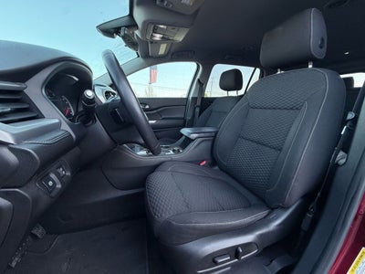 2017 GMC Acadia SLE-2