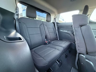 2017 GMC Acadia SLE-2