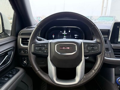 2022 GMC Yukon SLT moon roof/capt seats