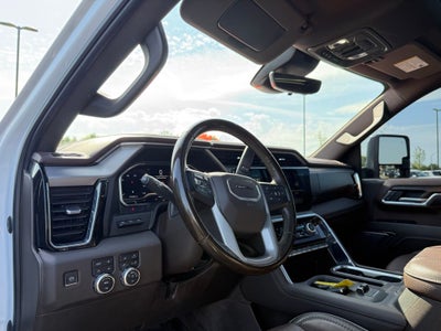 2024 GMC Sierra 2500HD Denali