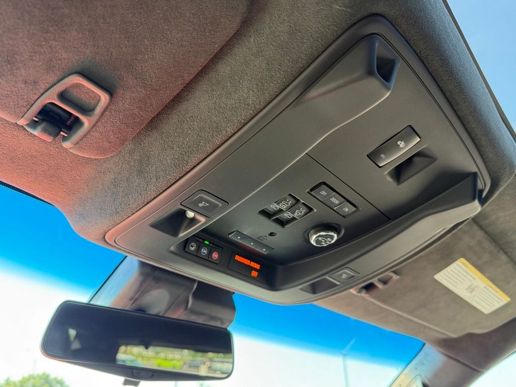 2019 Cadillac Escalade Platinum Edition