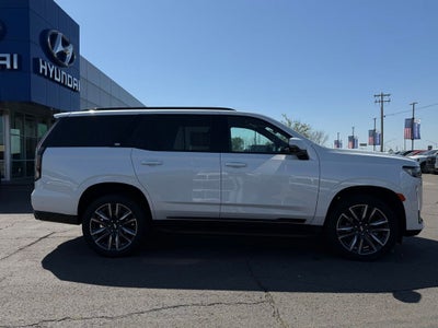 2021 Cadillac Escalade Sport