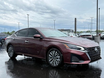 2025 Nissan Altima 2.5 SV