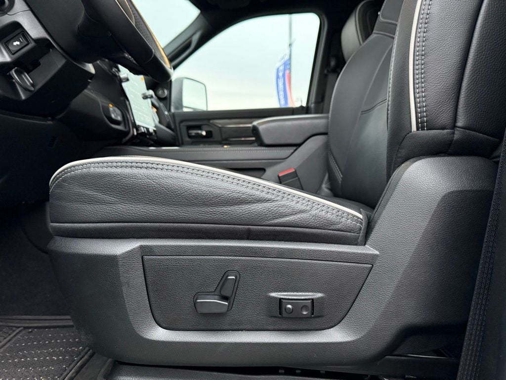 2026 RAM 3500 Limited