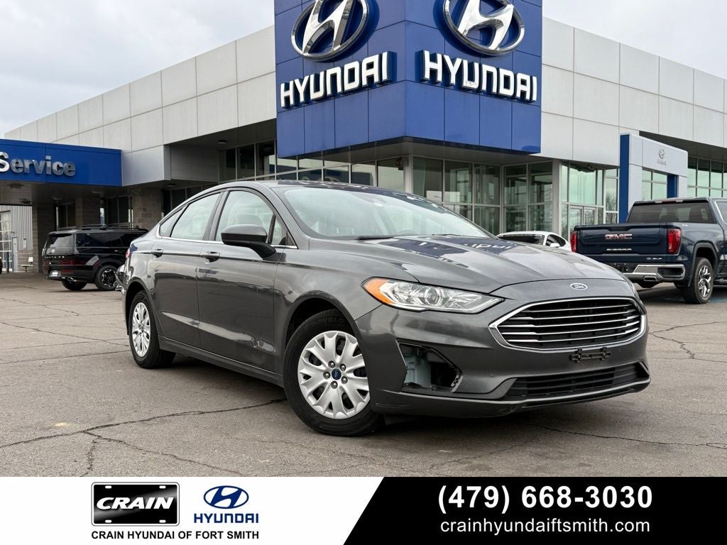 2019 Ford Fusion S