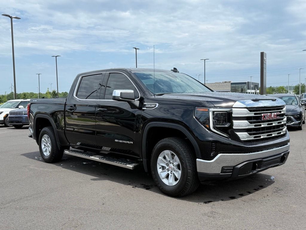 2025 GMC Sierra 1500 SLE