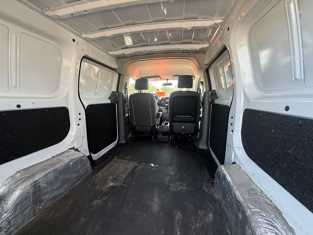 2017 Nissan NV200 SV