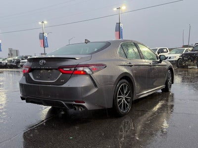 2024 Toyota Camry SE