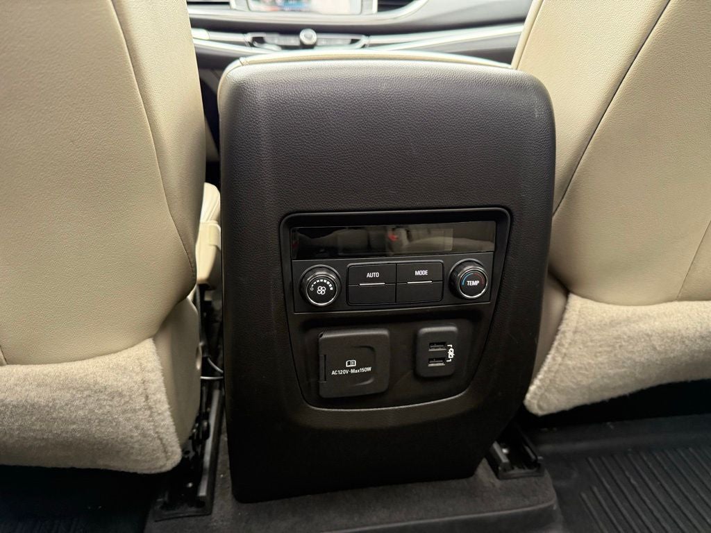 2019 Buick Enclave Essence Moonroof Package