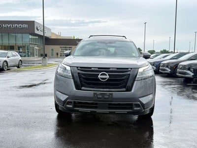 2022 Nissan Pathfinder SV