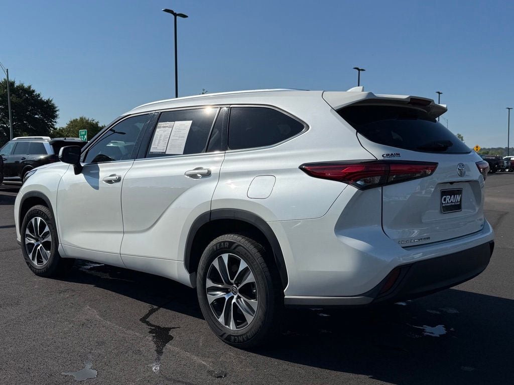 2021 Toyota Highlander XLE