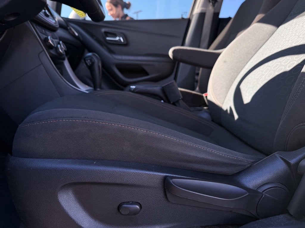 2021 Chevrolet Trax LS
