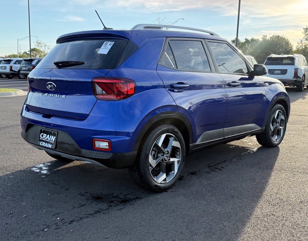 2024 Hyundai Venue SEL