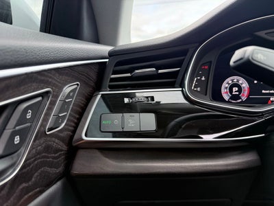 2020 Audi Q8 55 Premium Plus quattro