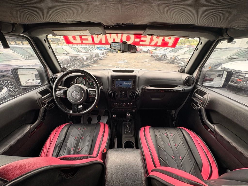 2012 Jeep Wrangler Unlimited Sahara Altitude