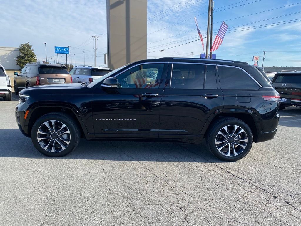 2022 Jeep Grand Cherokee Overland