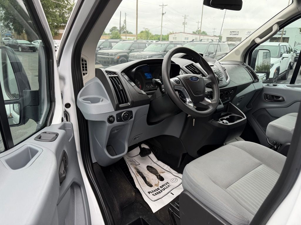 2019 Ford Transit-350 XLT 15 Passenger / Clean Carfax / Low Miles