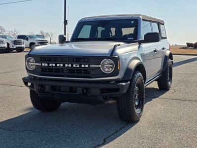 2022 Ford Bronco Black Diamond Clean Carfax / Equipment Group 321A Standard Packa