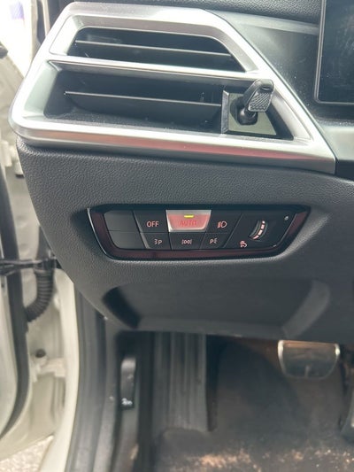 2025 BMW 3 Series 330i 1-Owner / M-Sport Pkg / Convenience Pkg / Active D