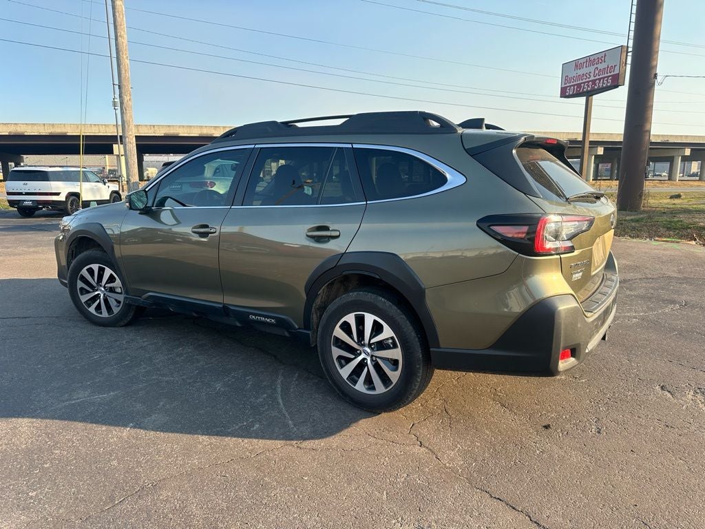 2025 Subaru Outback Premium