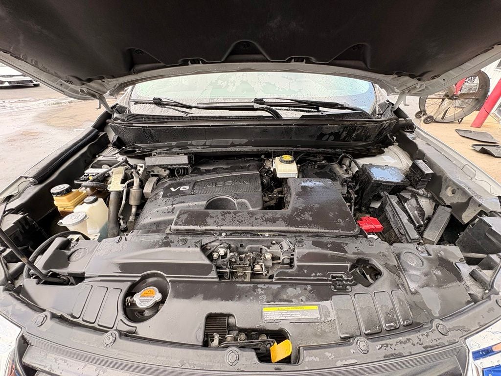 2019 Nissan Pathfinder SL FRESH TRADE | AS-IS