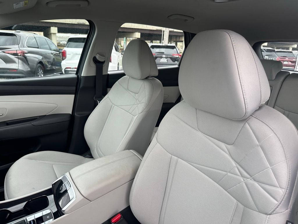 2025 Hyundai Tucson SE