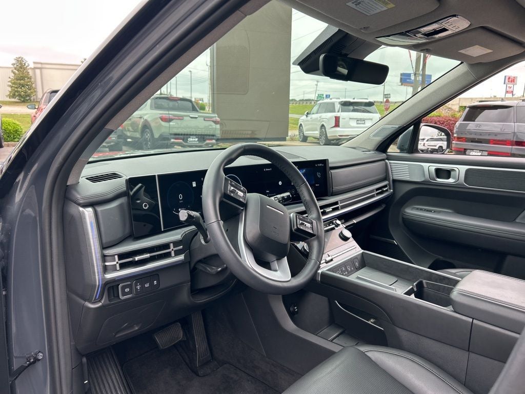 2025 Hyundai Santa Fe Limited LOW MILES / CLEAN CARFAX / SUNROOF / NAVIGATION