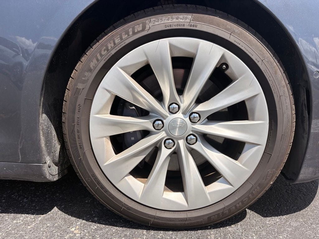 2020 Tesla Model S Long Range Plus
