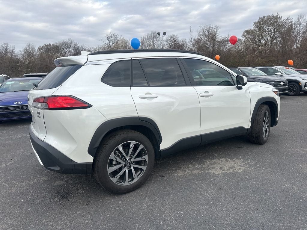 2023 Toyota Corolla Cross XLE