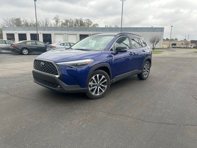 2025 Toyota Corolla Cross XLE