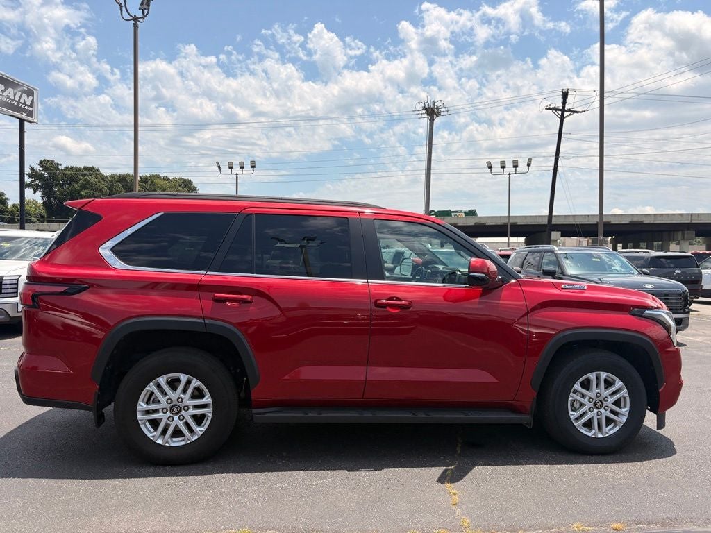 2025 Toyota Sequoia SR5