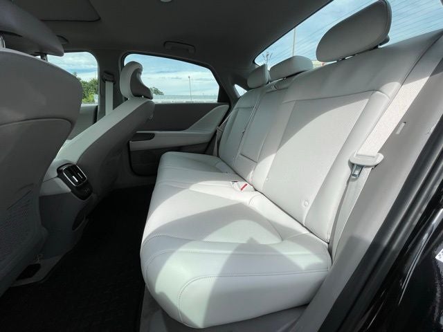 2024 Hyundai IONIQ 6 Limited
