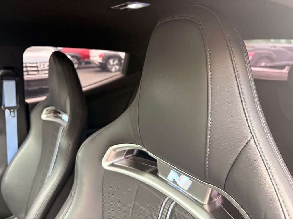 2022 Hyundai Veloster N Base