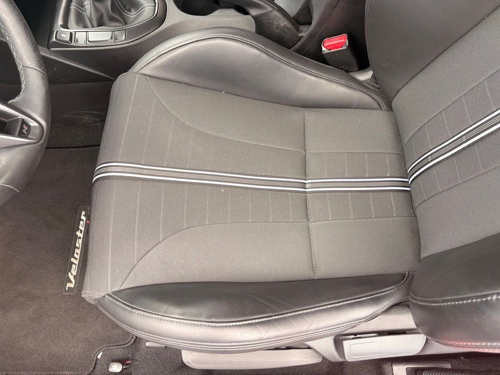 2022 Hyundai Veloster N Base