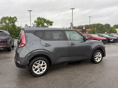 2024 Kia Soul LX