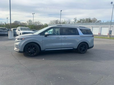 2024 Kia Carnival SX