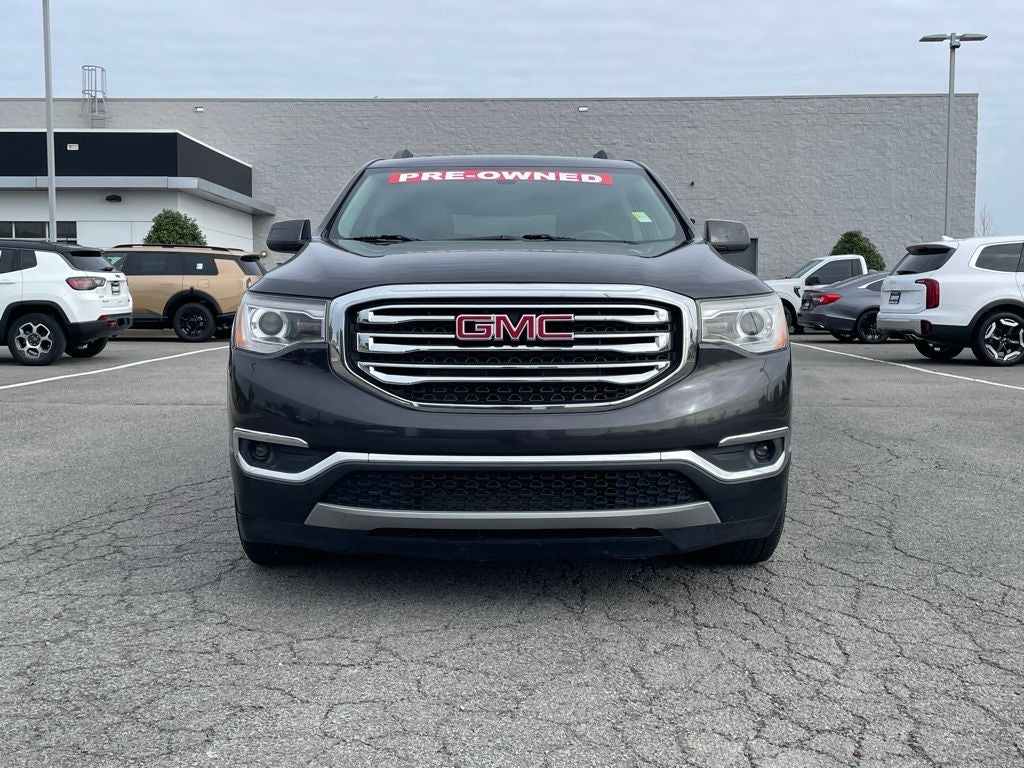2017 GMC Acadia SLE-2