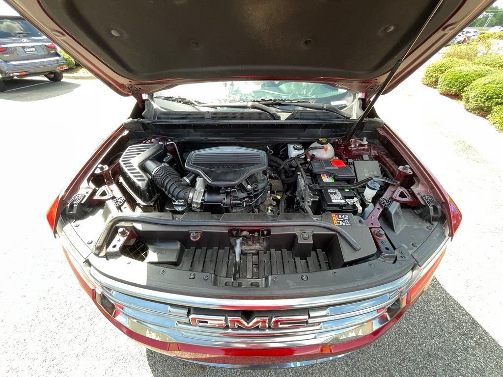 2021 GMC Acadia AT4