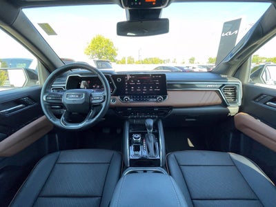 2025 GMC Canyon AT4