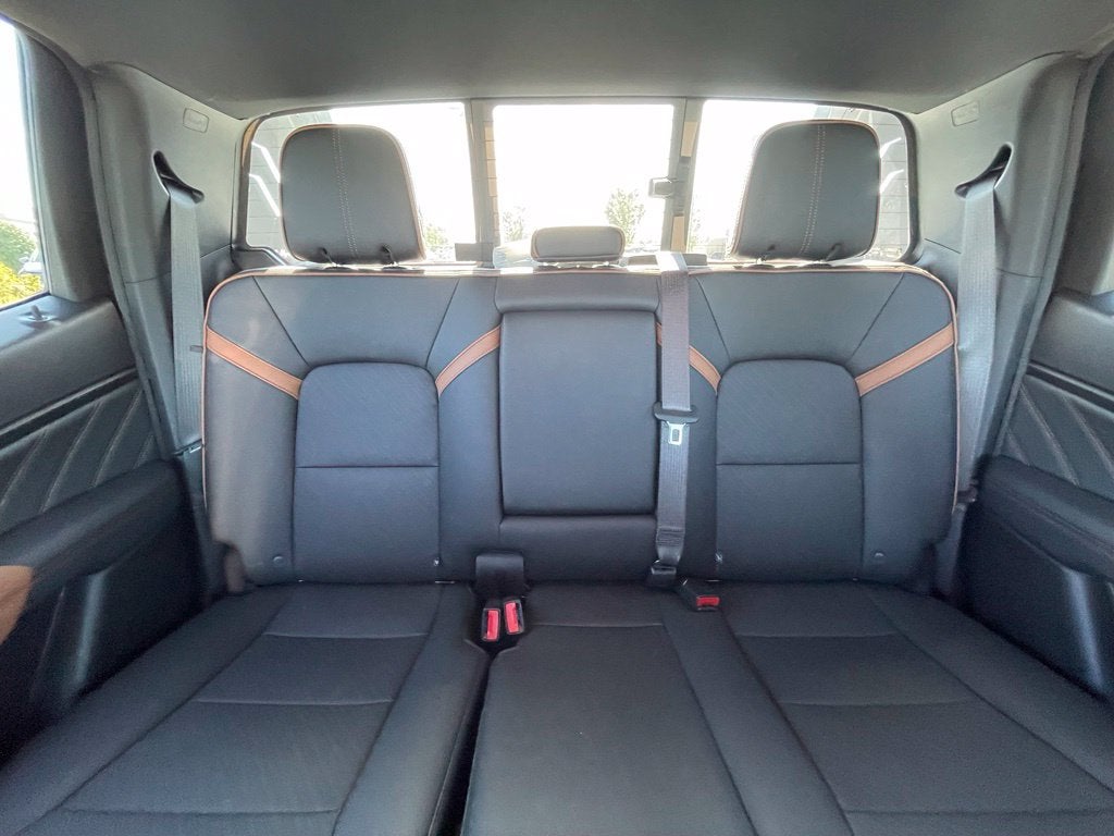 2025 GMC Canyon AT4